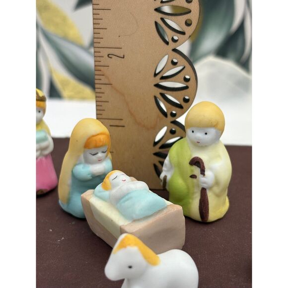 Vintage Hermitage Pottery Ceramic Miniature Nativity Set NIB - Picture 5 of 5